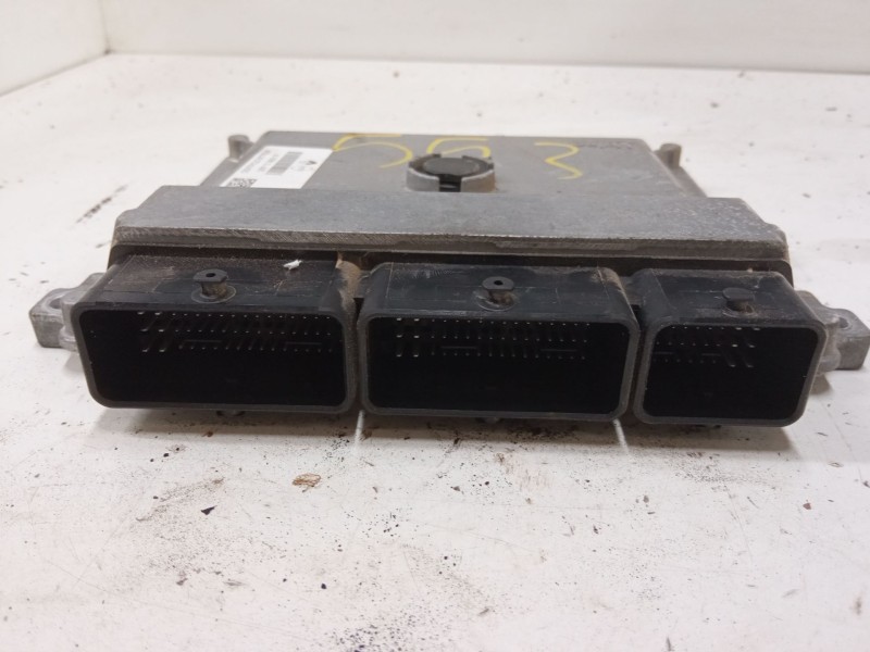 Recambio de centralita motor uce para dacia sandero ii (b8_) tce 90 (b8m1, b8ma) referencia OEM IAM 237105499R  