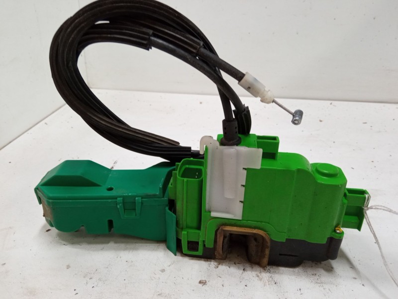 Recambio de cerradura puerta delantera izquierda para alfa romeo mito (955_) 1.4 tjet (955axa1b) referencia OEM IAM   