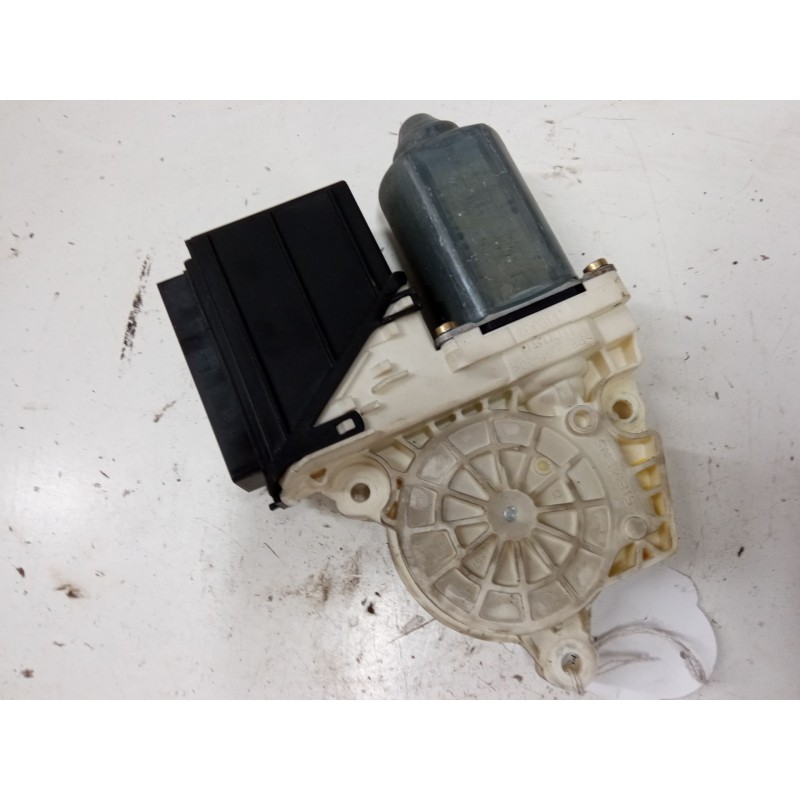 Recambio de motor elevaluna delantero izquierdo para seat cordoba (6l2) 1.9 tdi referencia OEM IAM   