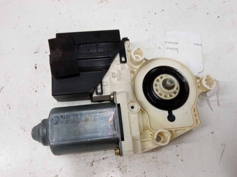 Recambio de motor elevaluna delantero izquierdo para seat cordoba (6l2) 1.9 tdi referencia OEM IAM   