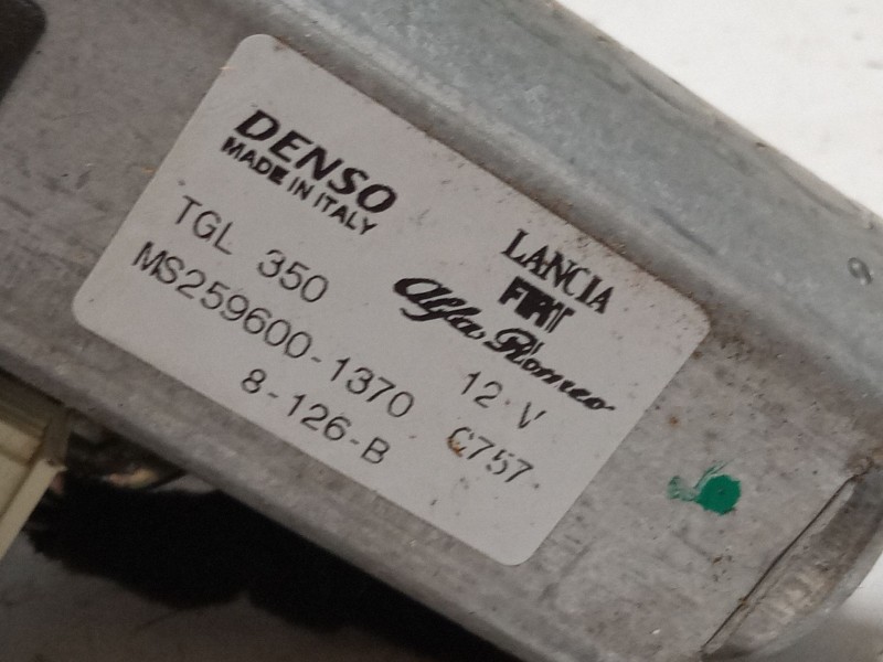 Recambio de motor limpia trasero para fiat 500 (312_) 1.2 (312axa1a) referencia OEM IAM MS2596001370  