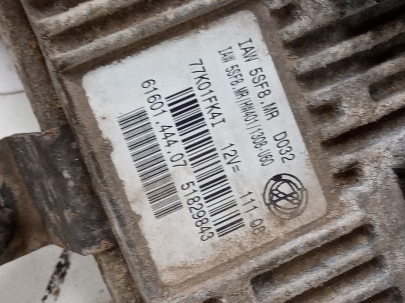 Recambio de centralita motor uce para fiat 500 (312_) 1.2 (312axa1a) referencia OEM IAM 51829843  