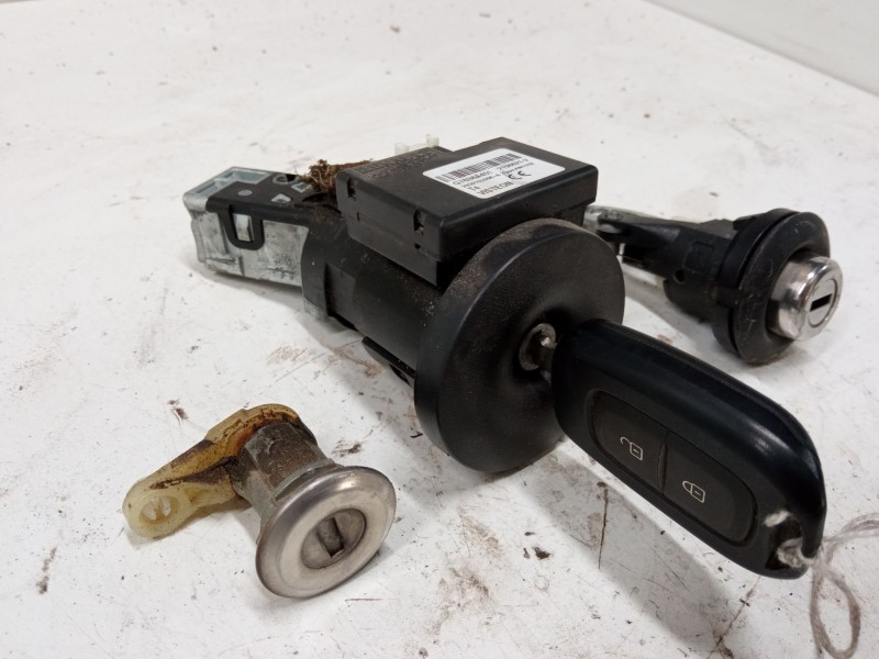 Recambio de kit bombines para dacia sandero ii (b8_) tce 90 (b8m1, b8ma) referencia OEM IAM   