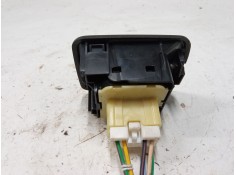 Recambio de mando elevalunas delantero izquierdo para dacia sandero ii (b8_) tce 90 (b8m1, b8ma) referencia OEM IAM    2