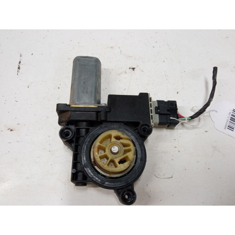 Recambio de motor elevaluna delantero izquierdo para dacia sandero ii (b8_) tce 90 (b8m1, b8ma) referencia OEM IAM   
