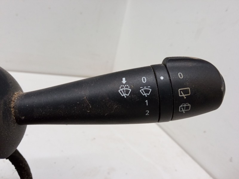 Recambio de mando luces para dacia sandero ii (b8_) tce 90 (b8m1, b8ma) referencia OEM IAM 255679575R  