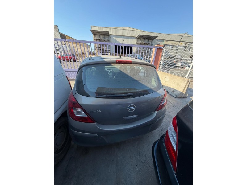 opel corsa d (s07) del año 2011