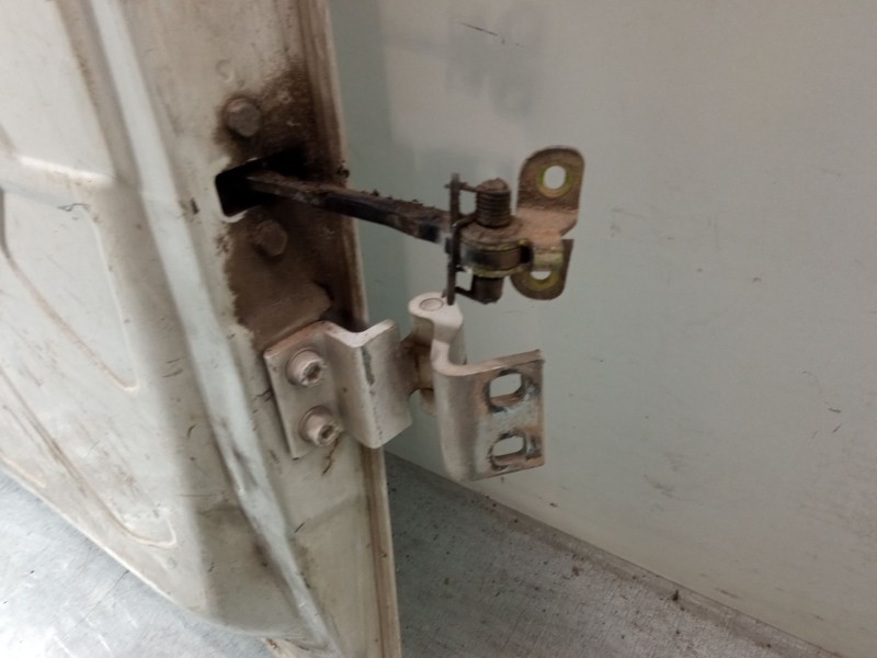 Recambio de porton trasero izquierdo para fiat doblo furgoneta/monovolumen (223_) 1.3 d multijet referencia OEM IAM   