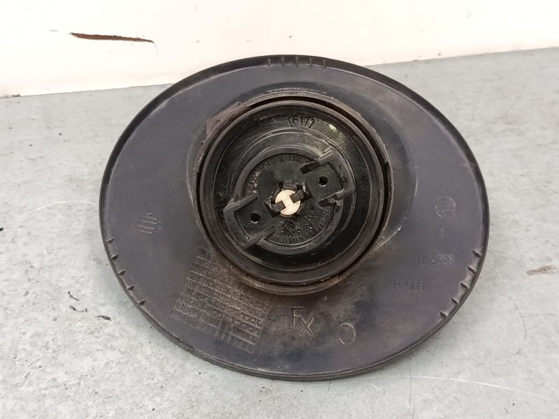 Recambio de tapa exterior combustible para renault kangoo express (fc0/1_) d 65 1.9 (fc0e, fc02, fc0j, fc0n) referencia OEM IAM 