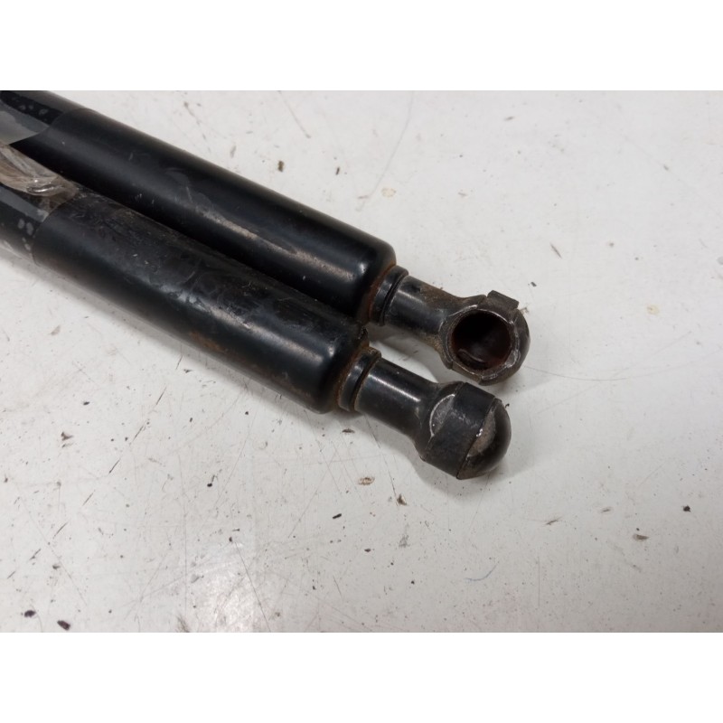 Recambio de amortiguadores maletero / porton para ford focus ii (da_, hcp, dp) 1.6 referencia OEM IAM   
