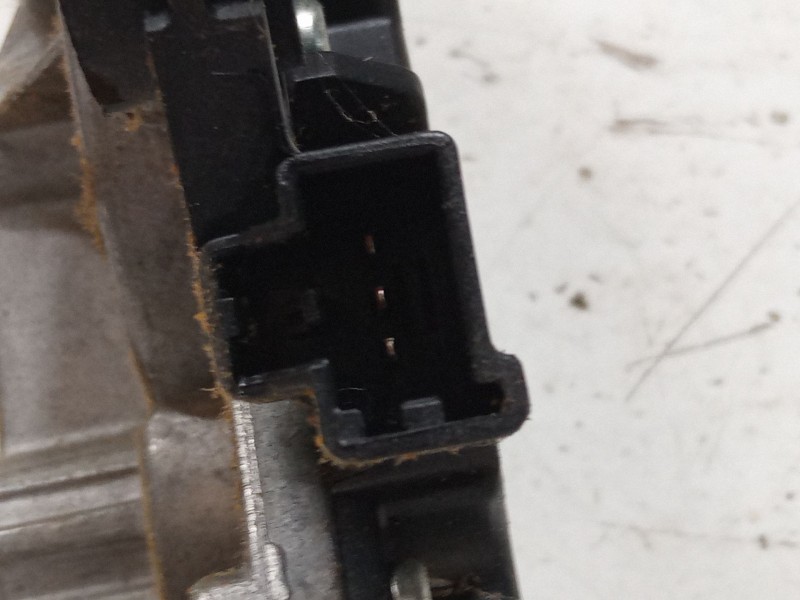 Recambio de motor limpia trasero para ford focus ii (da_, hcp, dp) 1.6 referencia OEM IAM 30763683 0390201823 
