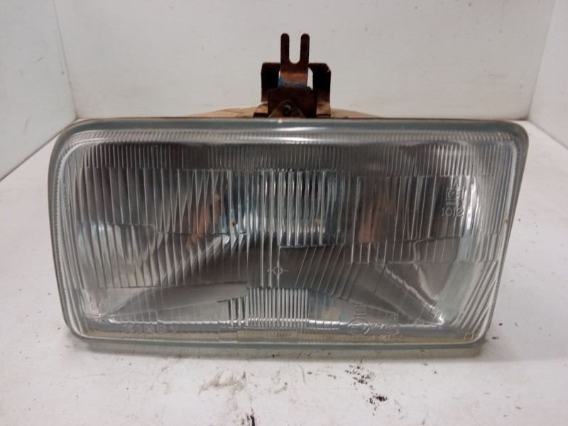 Recambio de faro izquierdo para ford fiesta ii (fbd) 1.0 (fbd) referencia OEM IAM   
