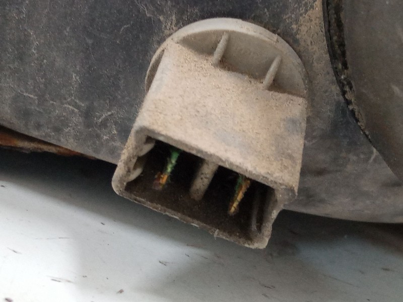 Recambio de faro izquierdo para ford fiesta ii (fbd) 1.0 (fbd) referencia OEM IAM   