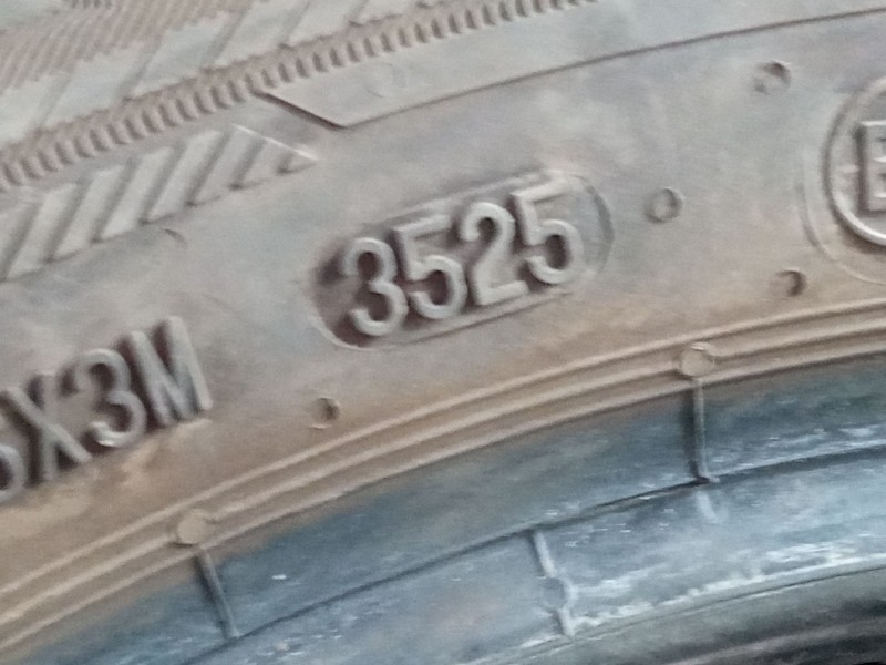 Recambio de neumatico 185/55 r15 82v para opel corsa c (x01) 1.3 cdti (f08, f68) referencia OEM IAM   