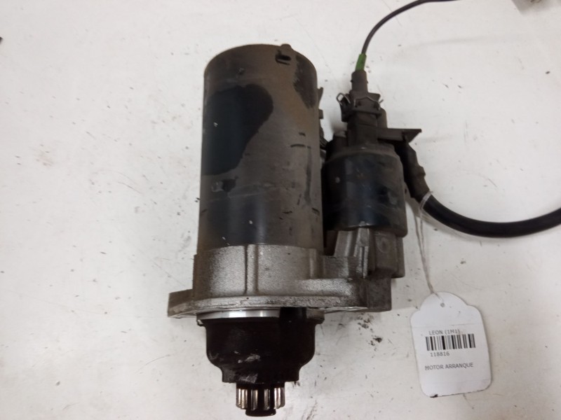 Recambio de motor arranque para seat leon (1m1) 1.9 tdi referencia OEM IAM 0001125042  