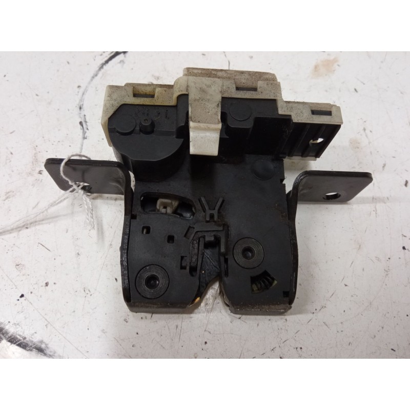 Recambio de cerradura maletero / porton para renault clio iii (br0/1, cr0/1) 1.5 dci (br17, cr17) referencia OEM IAM   