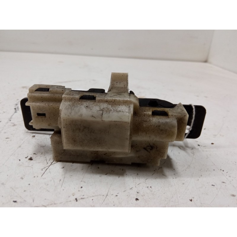 Recambio de cerradura maletero / porton para renault clio iii (br0/1, cr0/1) 1.5 dci (br17, cr17) referencia OEM IAM   