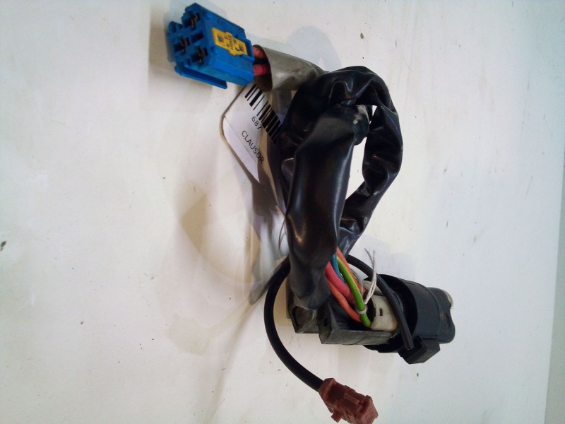 Recambio de clausor para chevrolet aveo / kalos hatchback (t200) 1.4 16v referencia OEM IAM   