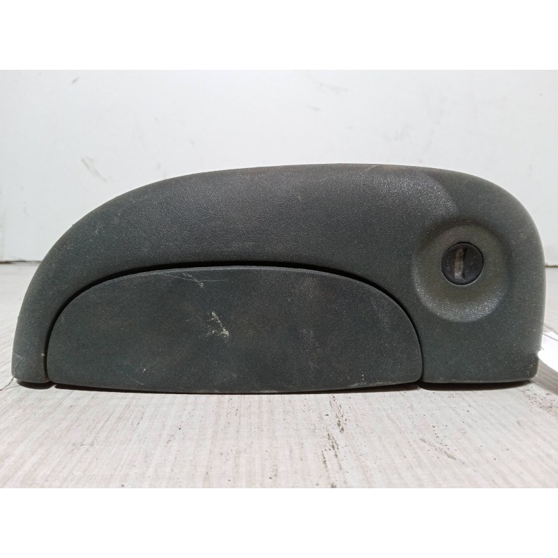Recambio de maneta exterior puerta delantera izquierda para renault kangoo (kc0/1_) d 65 1.9 (kc0e, kc02, kc0j, kc0n) referencia