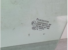 Recambio de luna puerta delantera izquierda para renault maxity 110.35/5 referencia OEM IAM    2