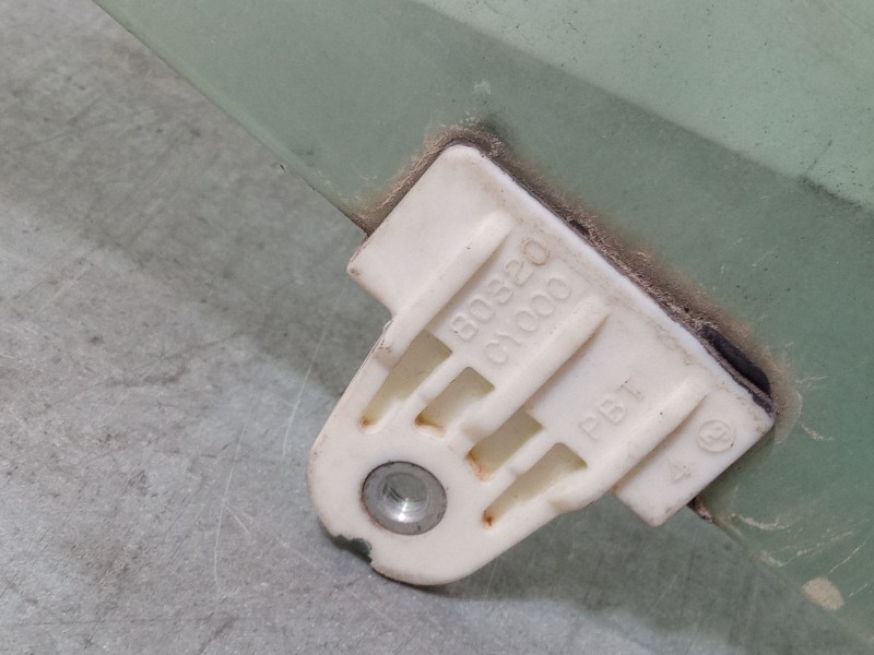 Recambio de luna puerta delantera izquierda para renault maxity 110.35/5 referencia OEM IAM   