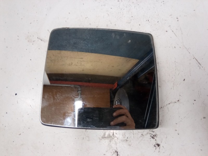 Recambio de cristal retrovisor izquierdo para opel combo tour 1.3 cdti 16v referencia OEM IAM   