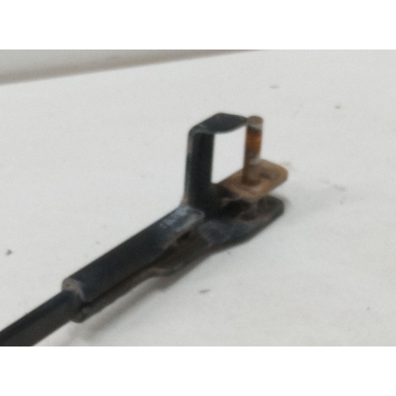 Recambio de brazo limpia delantero izquierdo para opel astra h classic hatchback (a04) 1.6 (l48) referencia OEM IAM   