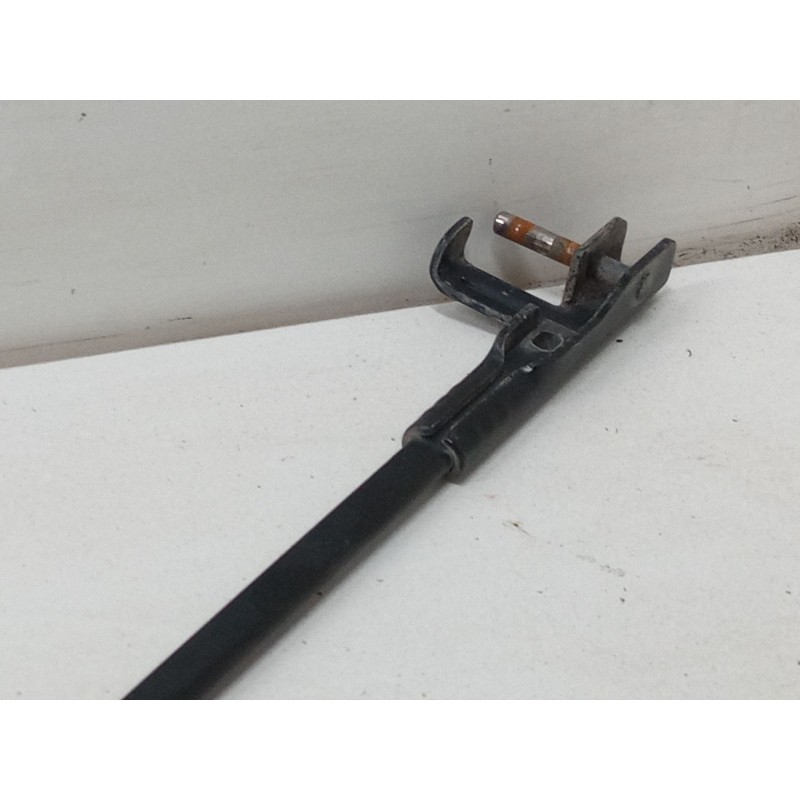Recambio de brazo limpia delantero derecho para opel astra h classic hatchback (a04) 1.6 (l48) referencia OEM IAM   