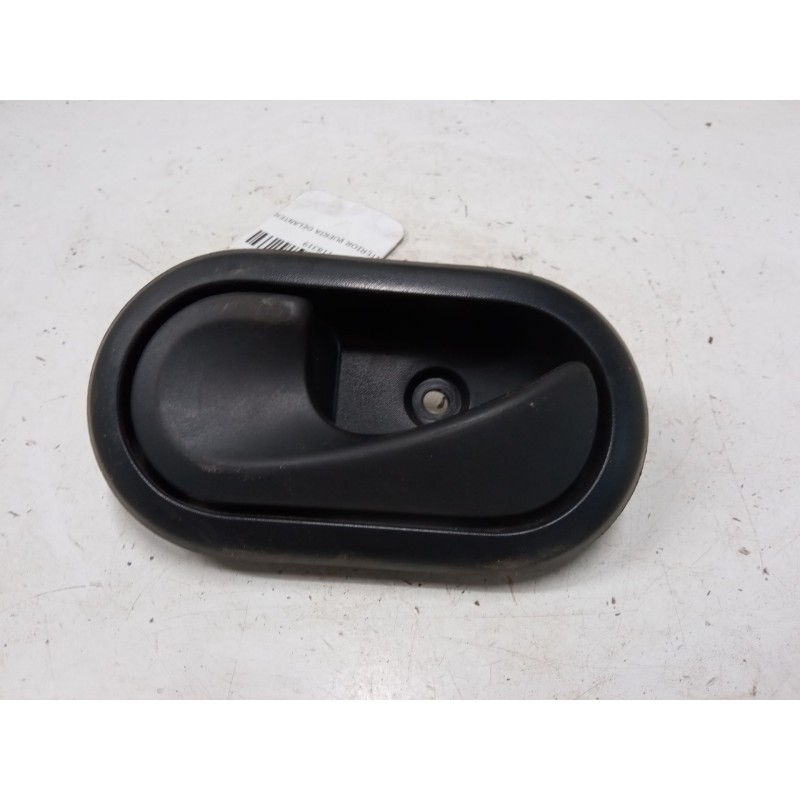 Recambio de maneta interior puerta delantera izquierda para dacia sandero (bs_) 1.2 16v referencia OEM IAM 8200733848  