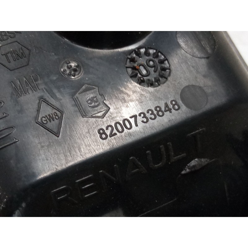 Recambio de maneta interior puerta delantera izquierda para dacia sandero (bs_) 1.2 16v referencia OEM IAM 8200733848  