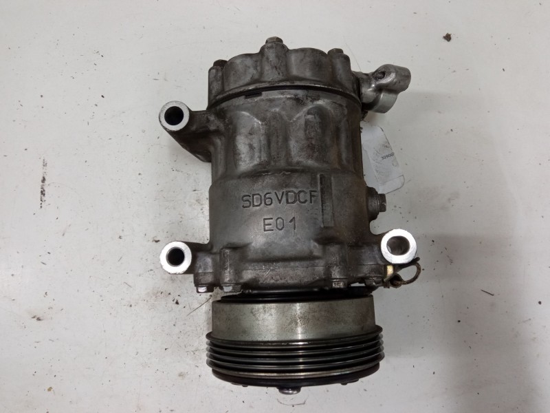 Recambio de compresor a/a para dacia sandero (bs_) 1.2 16v referencia OEM IAM 8200840899  