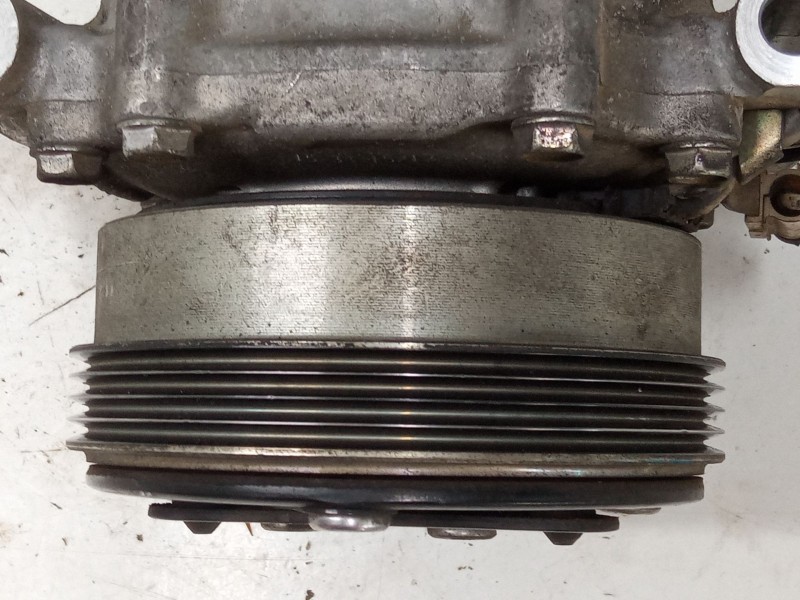Recambio de compresor a/a para dacia sandero (bs_) 1.2 16v referencia OEM IAM 8200840899  