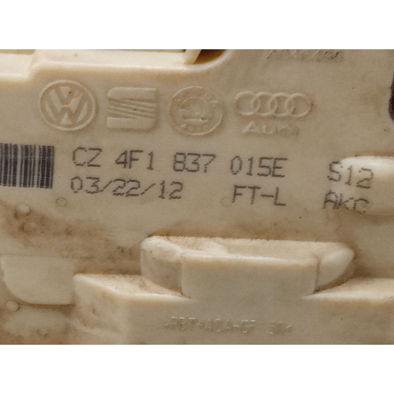 Recambio de cerradura puerta delantera izquierda para audi a3 sportback (8pa) 1.6 tdi referencia OEM IAM 4F1837015E  