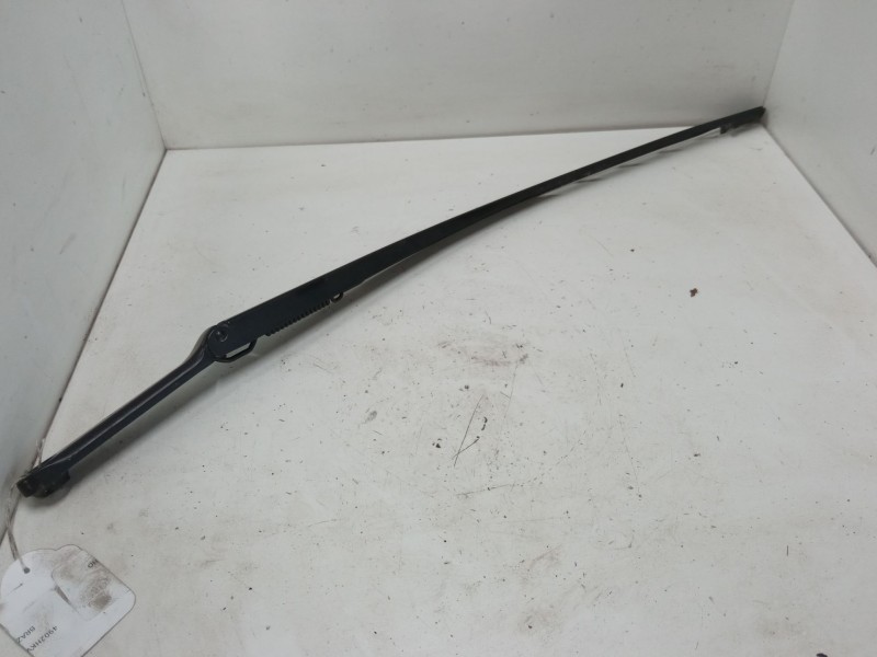 Recambio de brazo limpia delantero derecho para audi a3 sportback (8pa) 1.6 tdi referencia OEM IAM   