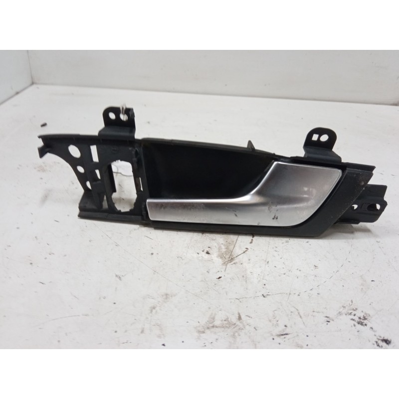 Recambio de maneta interior puerta delantera derecha para audi a3 sportback (8pa) 1.6 tdi referencia OEM IAM   