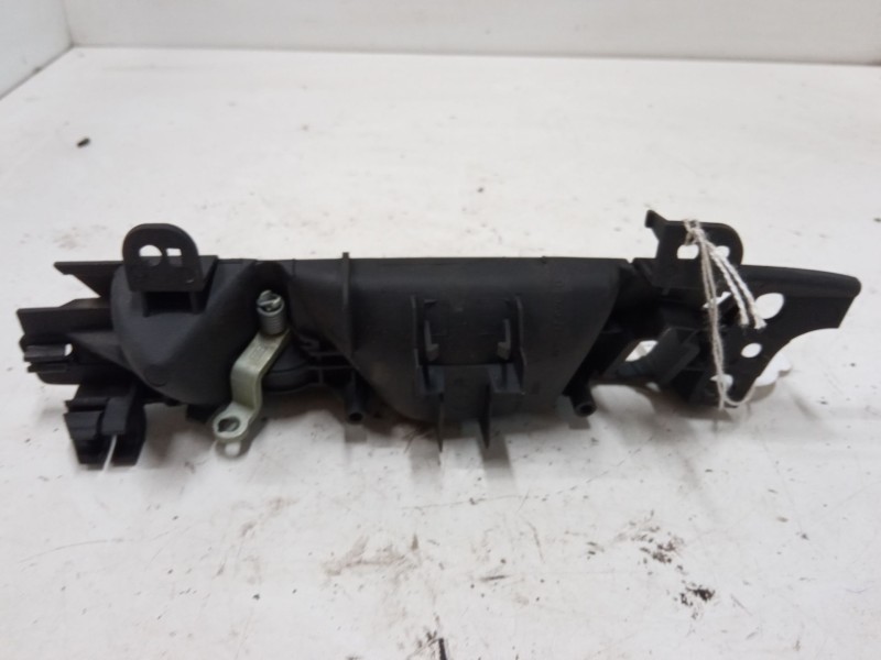 Recambio de maneta interior puerta delantera derecha para audi a3 sportback (8pa) 1.6 tdi referencia OEM IAM   