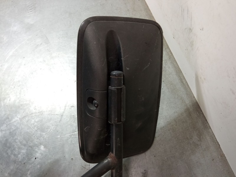 Recambio de retrovisor izquierdo para renault maxity 110.35/5 referencia OEM IAM   