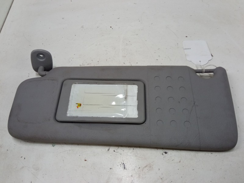 Recambio de parasol izquierdo para renault clio ii (bb_, cb_) 1.9 dti (b/cb0u) referencia OEM IAM   