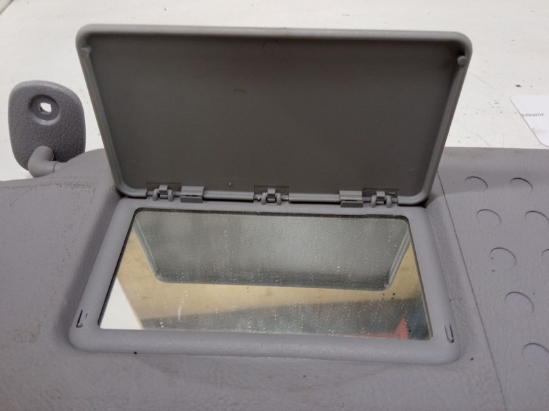 Recambio de parasol izquierdo para renault clio ii (bb_, cb_) 1.9 dti (b/cb0u) referencia OEM IAM   