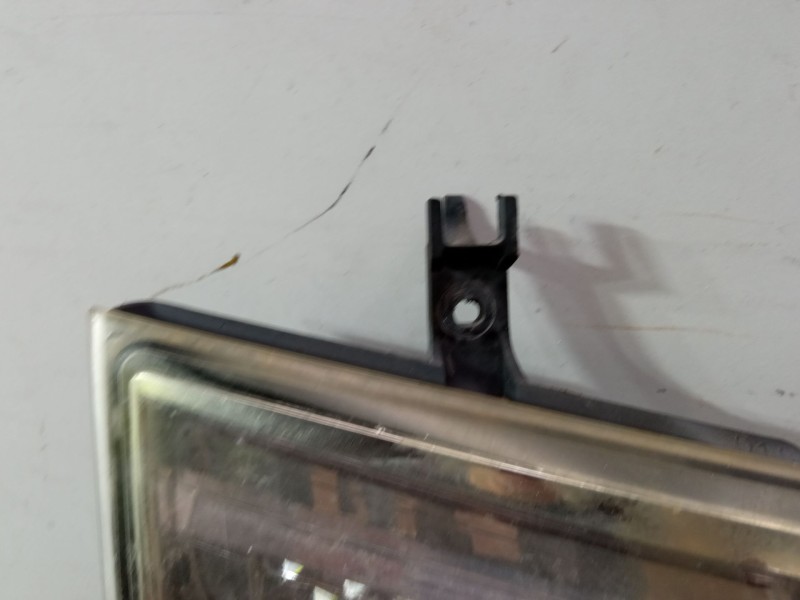 Recambio de faro derecho para renault maxity 110.35/5 referencia OEM IAM   