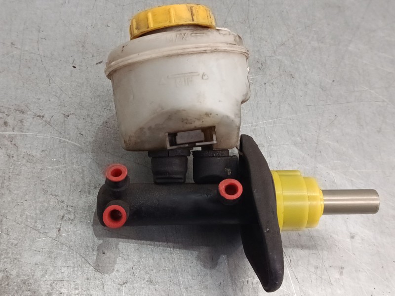 Recambio de bomba freno para nissan vanette cargo autobús (hc 23) 2.3 d referencia OEM IAM 74470892  