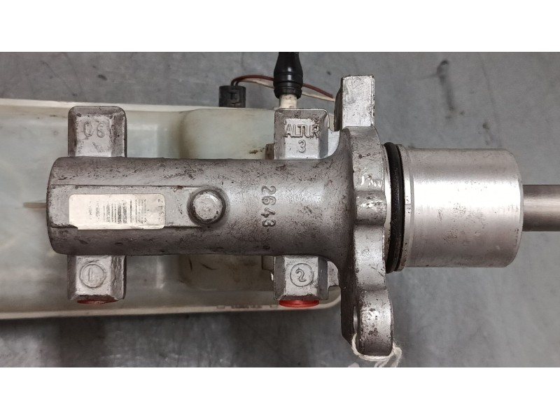 Recambio de bomba freno para nissan primastar furgoneta (x83) 2.5 dci 140 referencia OEM IAM 32067008  