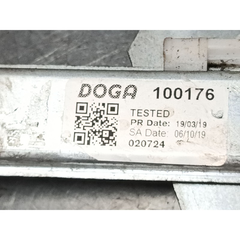 Recambio de elevalunas electrico delantero derecho para nissan vanette cargo autobús (hc 23) 2.3 d referencia OEM IAM doga100176