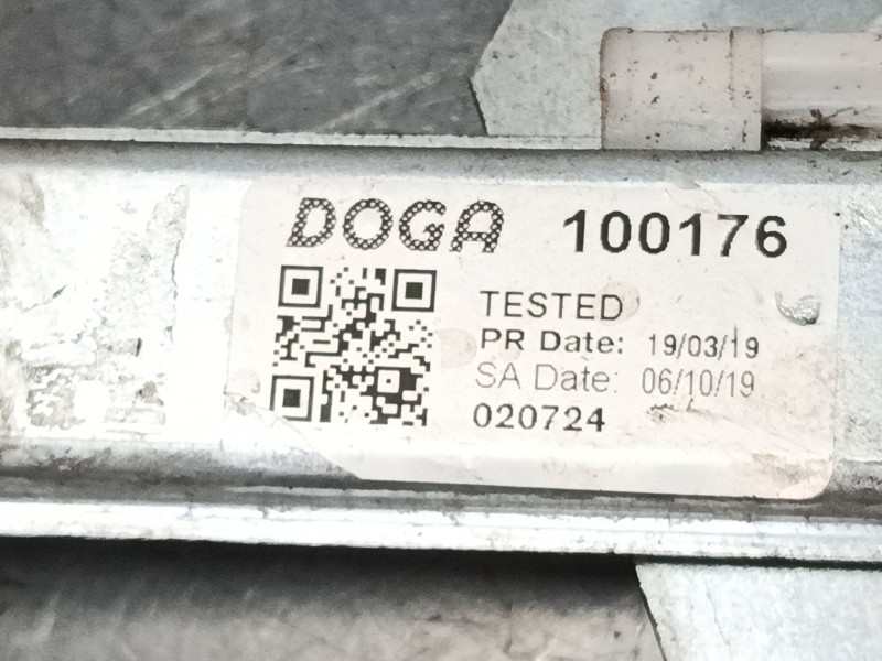 Recambio de elevalunas electrico delantero derecho para nissan vanette cargo autobús (hc 23) 2.3 d referencia OEM IAM doga100176