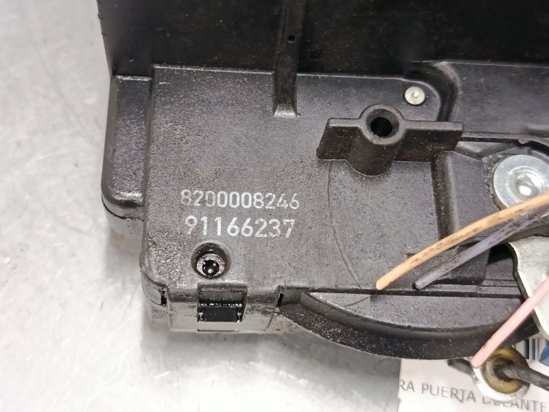 Recambio de cerradura puerta delantera izquierda para nissan primastar furgoneta (x83) 2.5 dci 140 referencia OEM IAM 8200008246