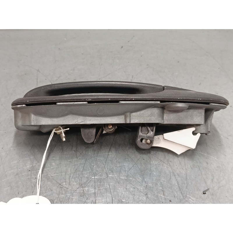 Recambio de maneta exterior puerta corredera derecha para nissan primastar furgoneta (x83) 2.5 dci 140 referencia OEM IAM   