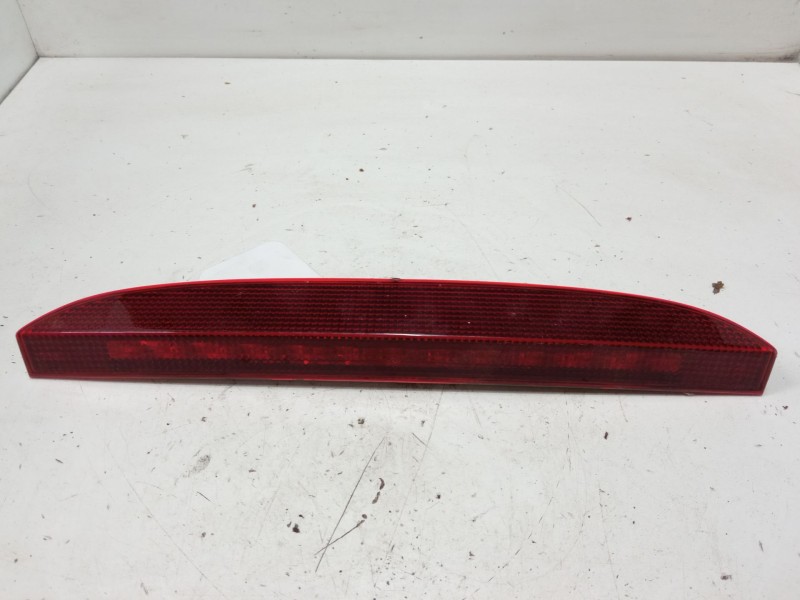 Recambio de luz central de freno para renault clio ii (bb_, cb_) 1.9 dti (b/cb0u) referencia OEM IAM 7700410753  
