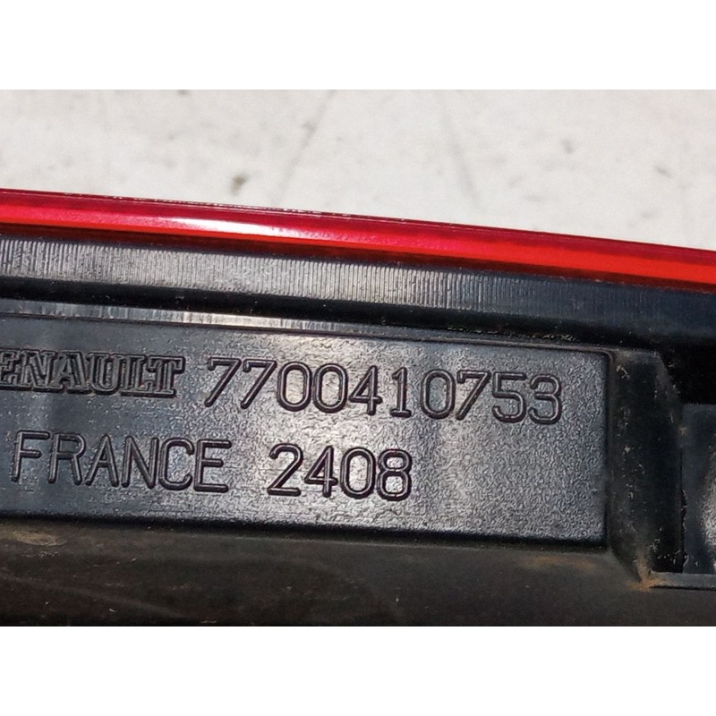 Recambio de luz central de freno para renault clio ii (bb_, cb_) 1.9 dti (b/cb0u) referencia OEM IAM 7700410753  