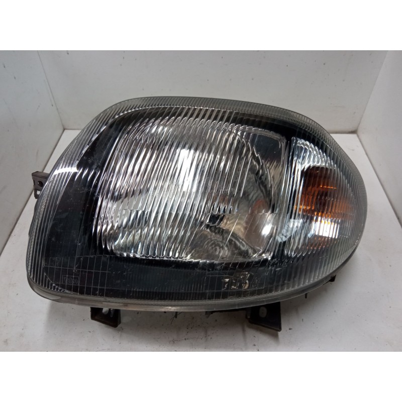 Recambio de faro izquierdo para renault clio ii (bb_, cb_) 1.9 dti (b/cb0u) referencia OEM IAM 2606033338  