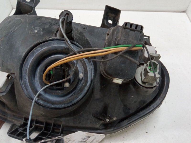 Recambio de faro izquierdo para renault clio ii (bb_, cb_) 1.9 dti (b/cb0u) referencia OEM IAM 2606033338  